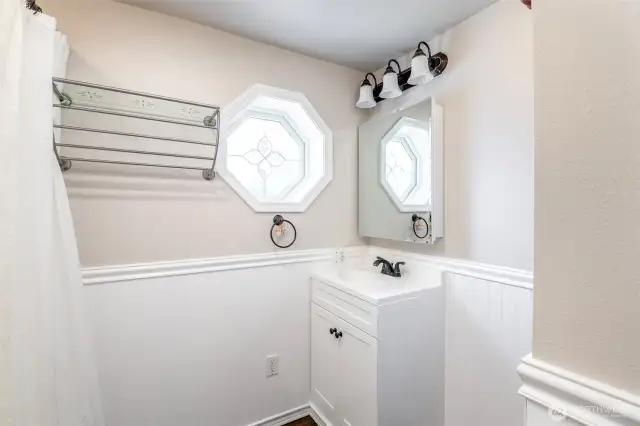 Full main bath on main floor