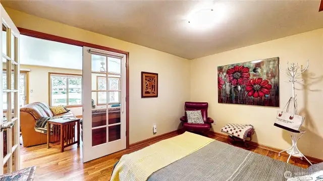 Den/Bedroom  (Existing Murphy Bed)