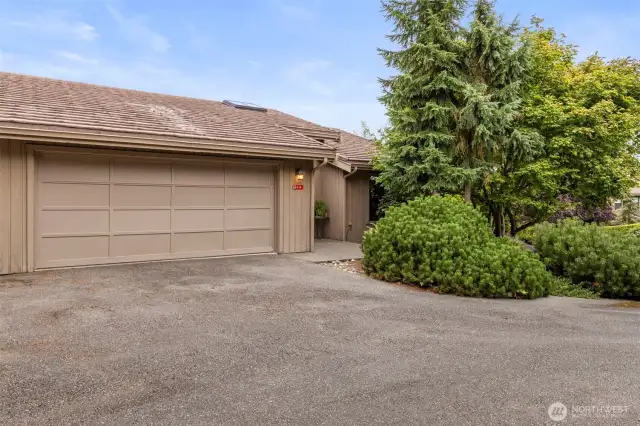 No steps to the front door! 2 car garage