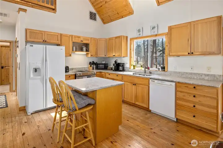 Fully equipped kitchen with all appliances included.