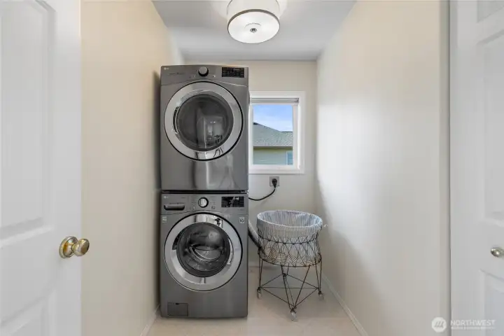 Laundry on upper level along with all 4 Bedrooms