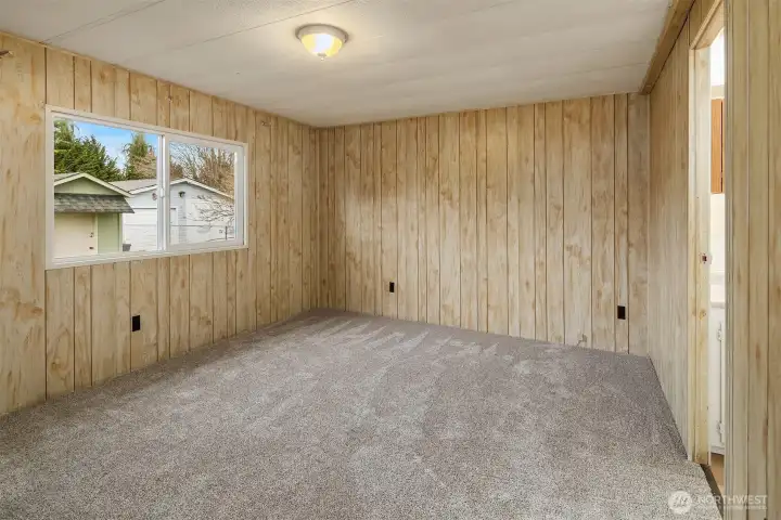 Giant primary suite with new carpet and huge closet.