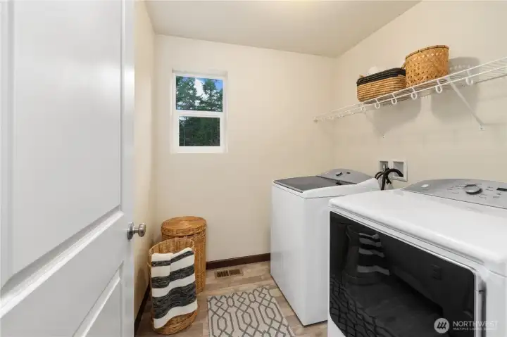 Spacious laundry room