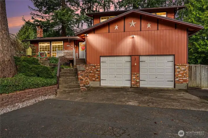 Welcome to this charming 3-bedroom, 2.5-bath tri-level home tucked away on a quiet dead-end street.