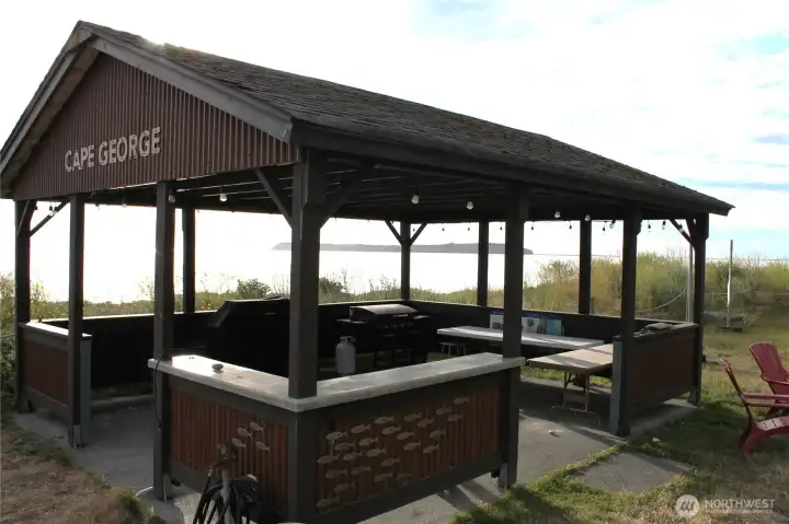 Picnic Shelter by the Clubhouse and the beach