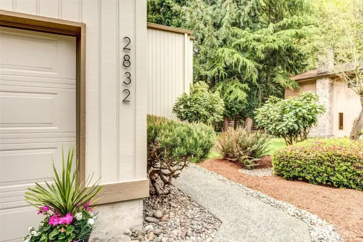 Welcome to 2832 152nd Pl SE!
