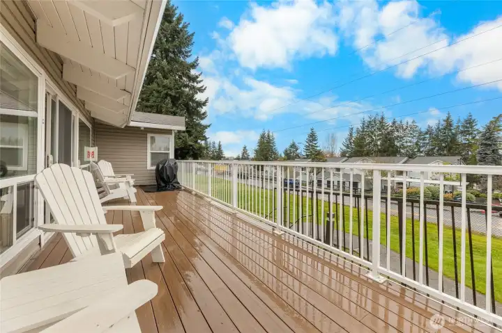 Community clubhouse featuring spacious outdoor gathering spaces & trex decking!