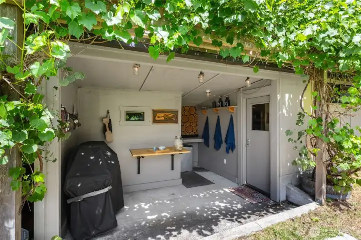 Entertain outside from your cabana with BBQ. Store your equipment for lake fun in the shed.