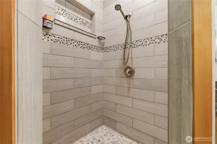 Primary Suite Custom Tile Shower