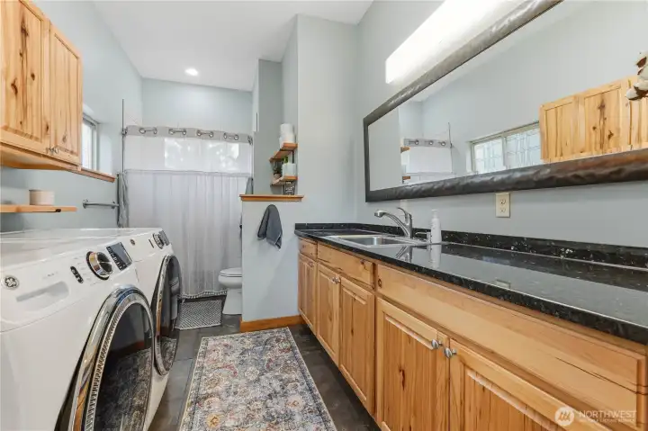 Combination Full Bath and Laundry