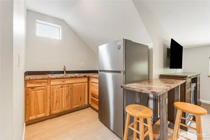 Apartment Kitchenette