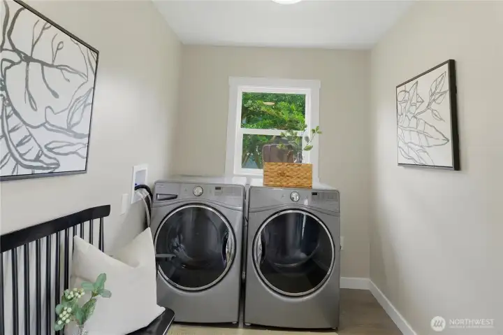 Utility room off of kitchen