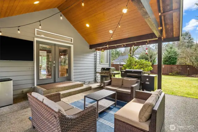 This outdoor living space is such a perfect addition to an already perfect home!