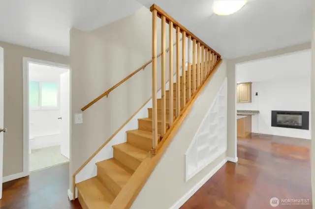 Stairway features built in book shelves