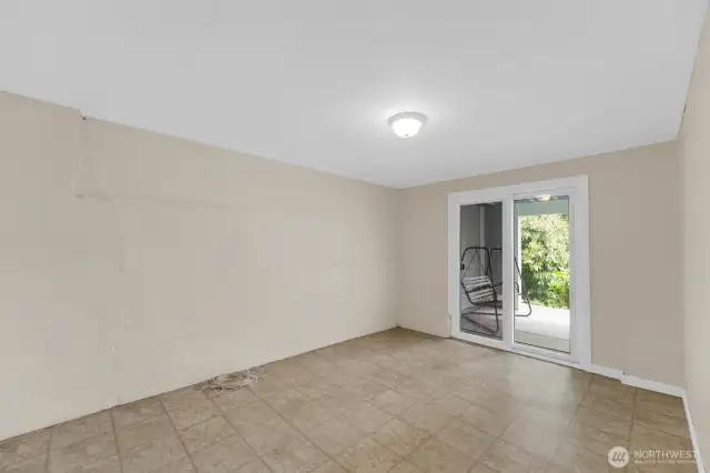 Flex space downstairs