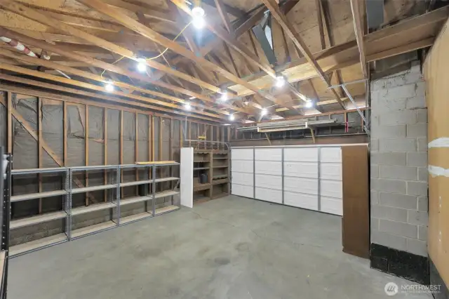 Garage/shop
