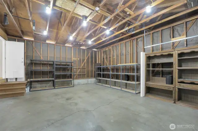 Garage/shop