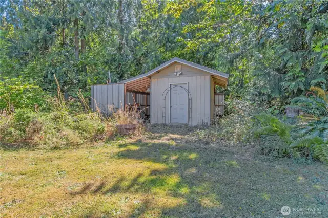 Nice garden shed