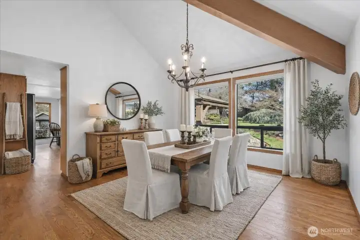 Dining room Virtual staged.