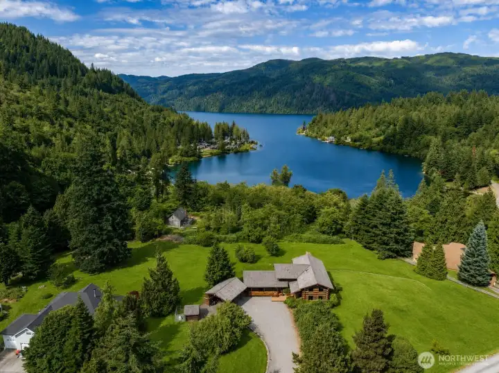 Imagine over 2 acres of sprawling grounds paired with 600+ feet of shared lakefront access on the coveted south end of Lake Whatcom.