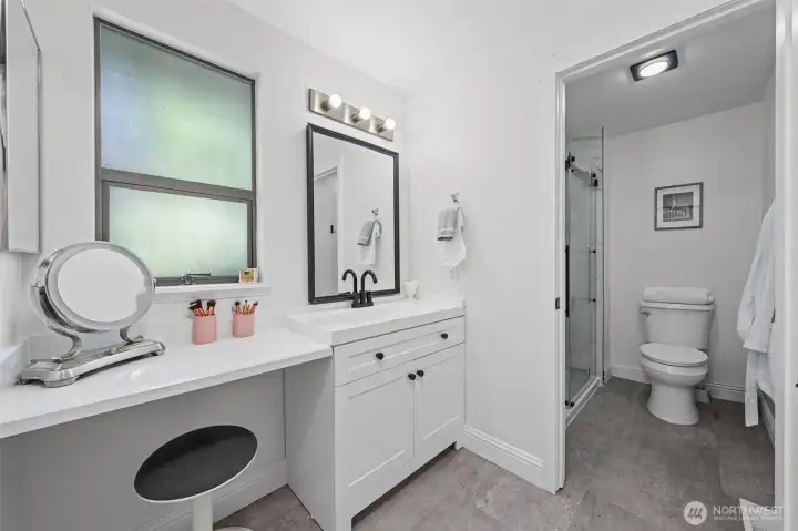 Primary bath with new sink