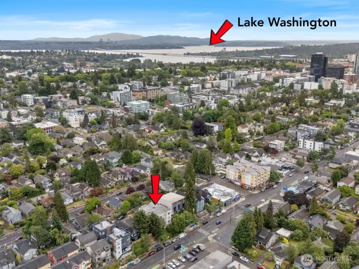 Conveniently situated with access to Lake Washington, neighborhood services, and major transportation routes. Conveniently situated with access to Lake Washington, neighborhood services, and major transportation routes.