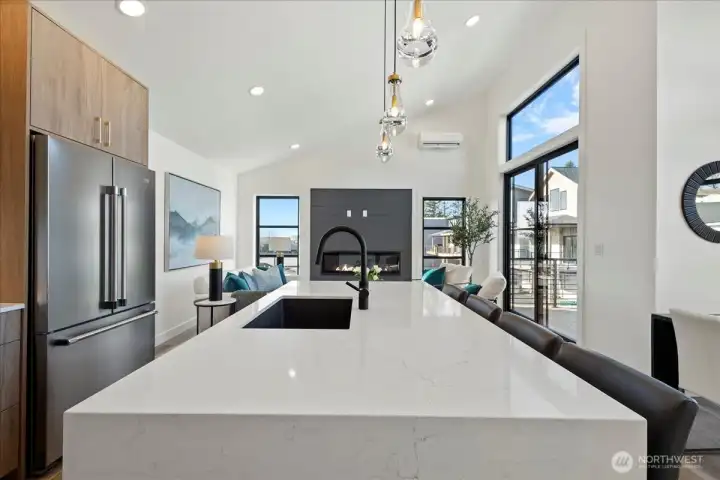 Photos represent builder's finish product and may not be exact.