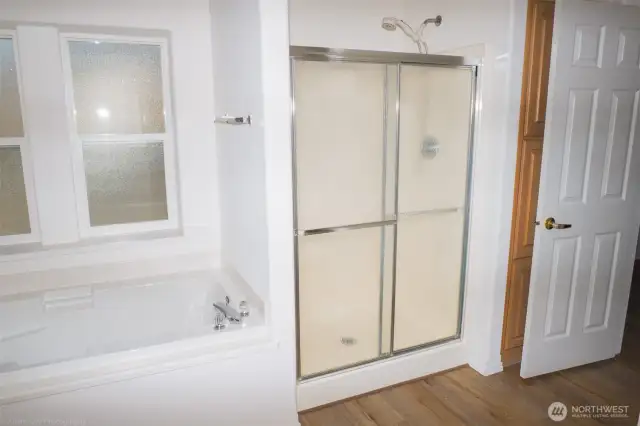 Primary Bath Large Soaking Tub