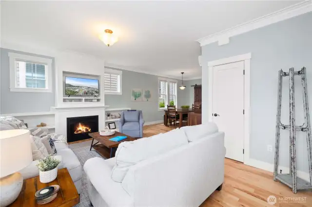 Open Concept With Hardwood Flooring