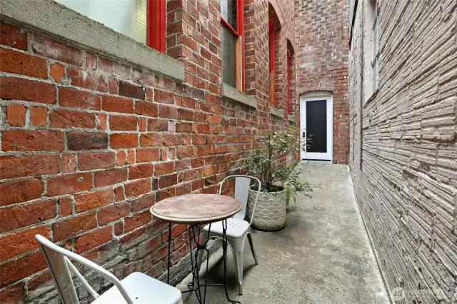 Unique 100% private spot to go back in time!