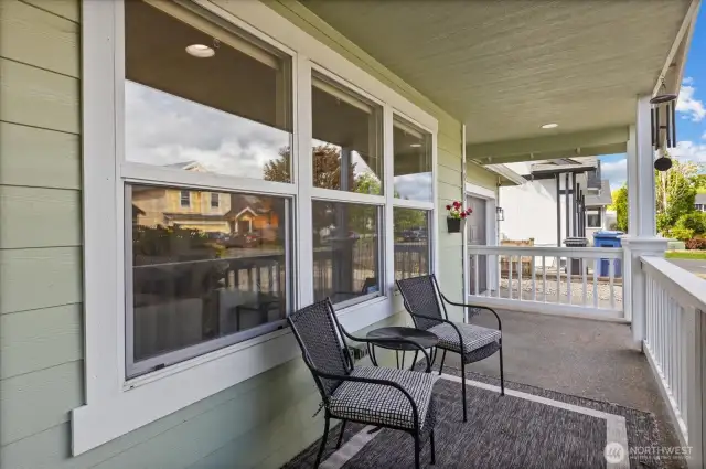 Charming covered porch!