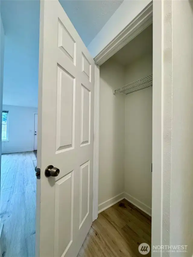 Coat closet