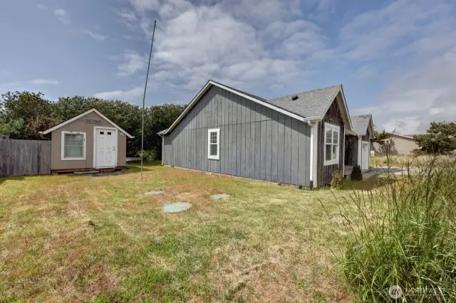 North side with 10 X 12 storage shed.