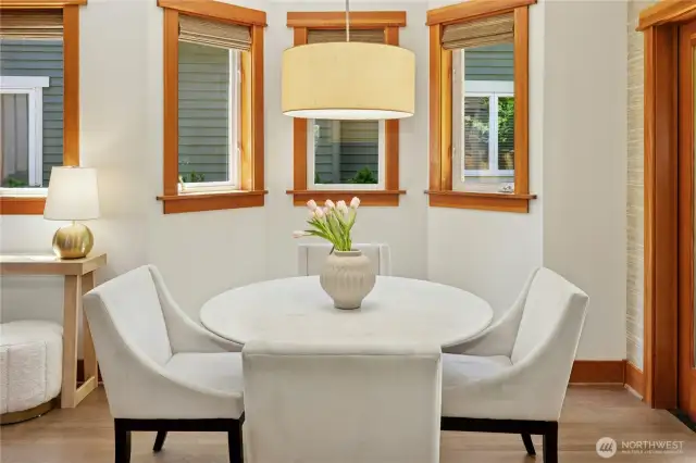 Bumped out Elegant dining space