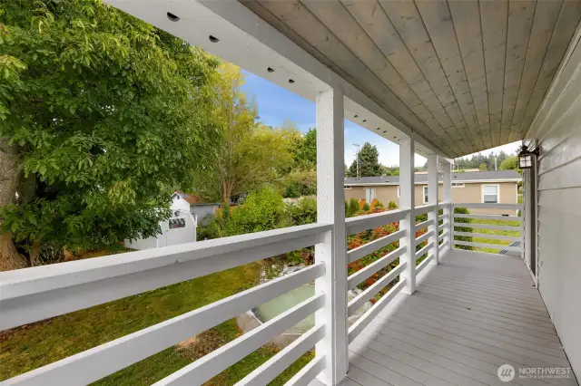 upper deck to outside