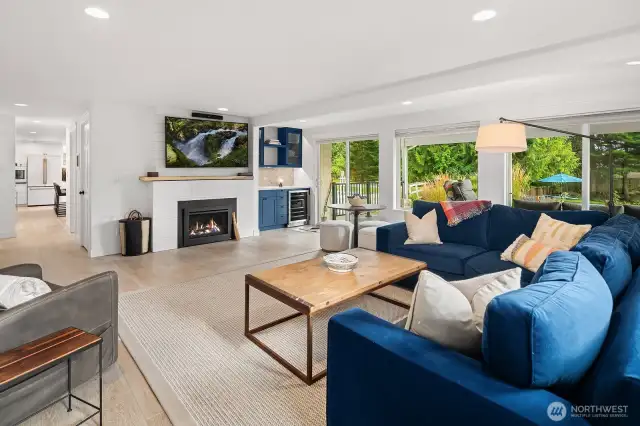 Oversized family room with gas fireplace & wetbar
