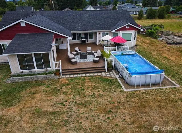 Entertain and enjoy the outdoors