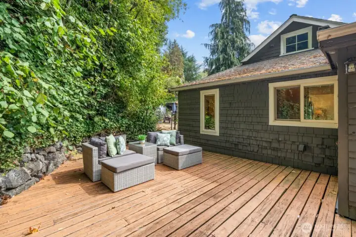 Private Deck Space