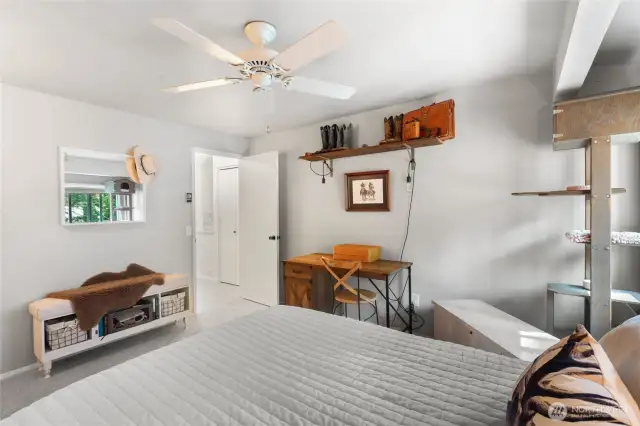 2nd Bedroom