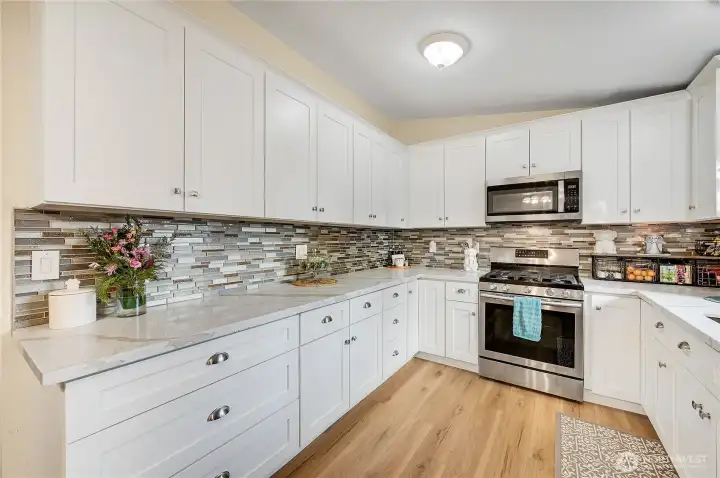 There is no shortage of counter and cabinet space, you can't have too much storage.