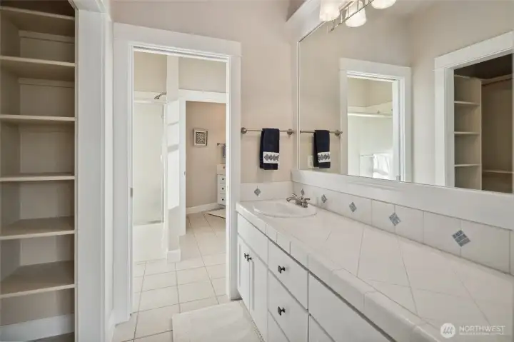 upstairs Jack and Jill bath