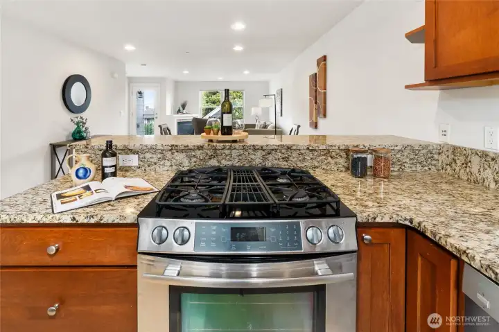 Kitchen with Gas Cooking