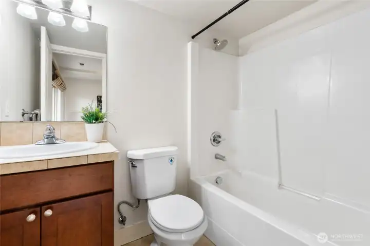 Main Level 3rd Bedroom Bath