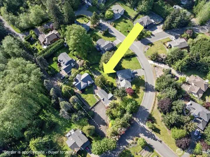 Largest lot in the neighborhood - Zoned UL