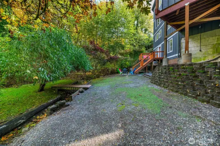 Bring your landscaping ideas!~