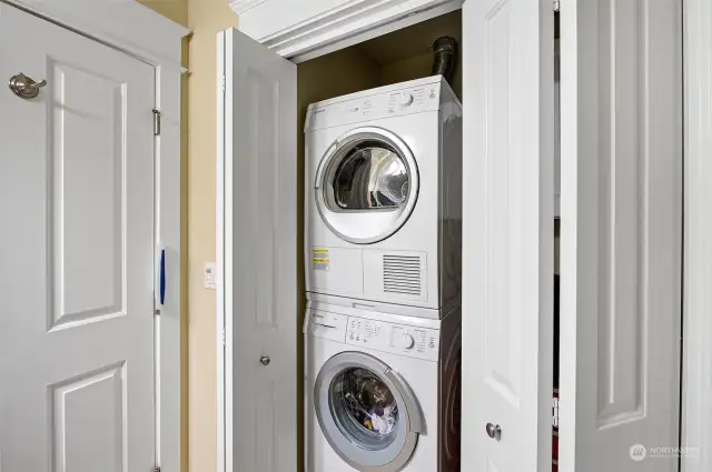Laundry facilities are located in the second bathroom