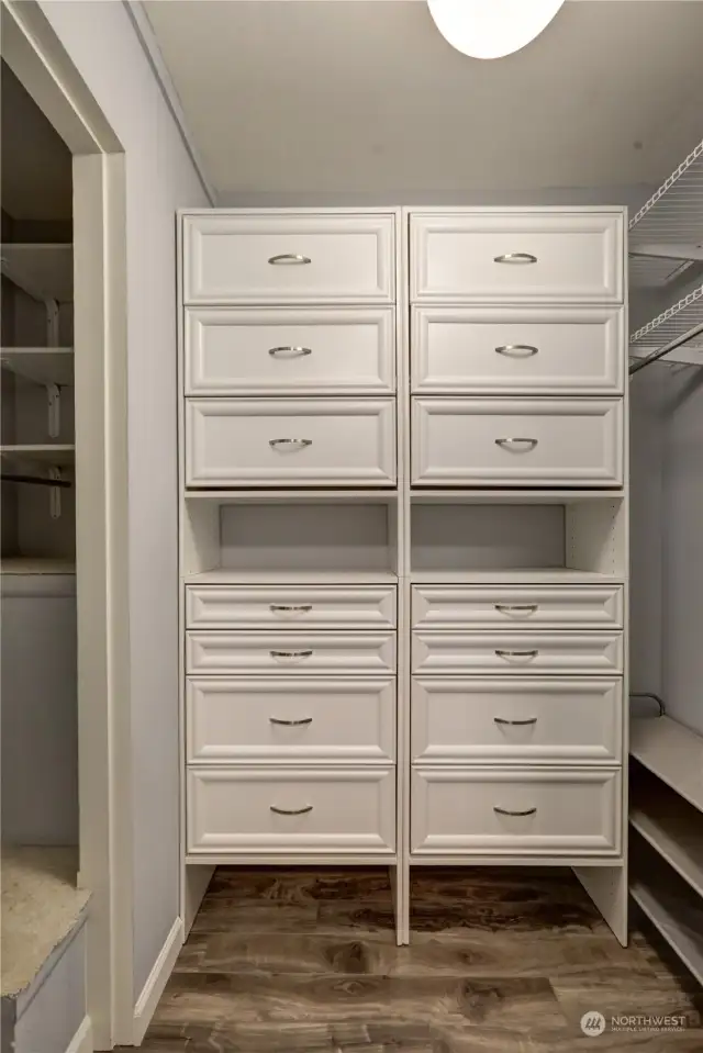 Custom closet, main floor