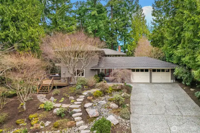 A serene setting that is still just minutes away from schools, parks & I-90 access.