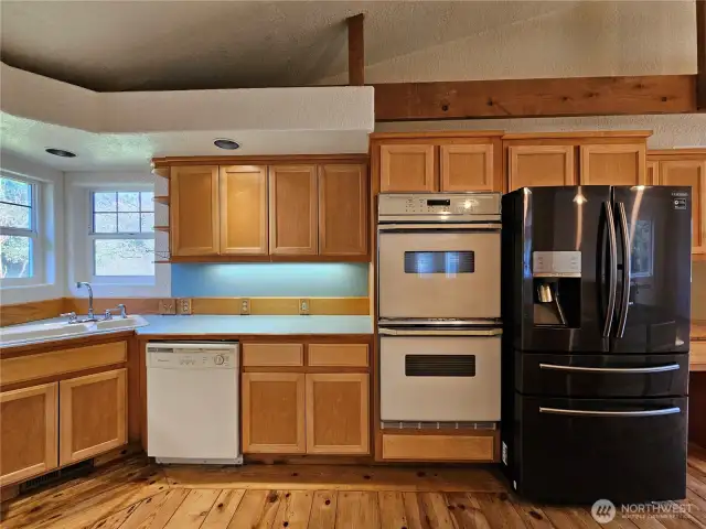 Great Kitchen!