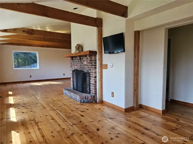 Living Room with Wonderful Territorial View and Cozy Fireplace